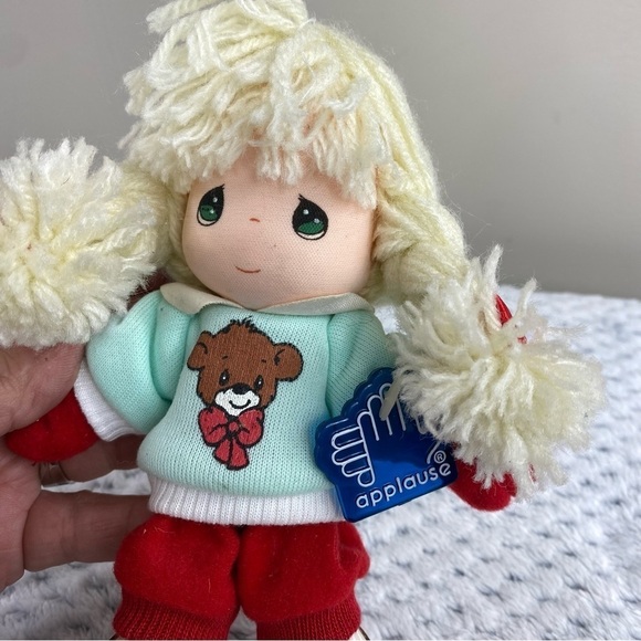 NWT Precious‎ Moments Applause Vintage Stuffed Doll Blond Braids Bear Sweater - Picture 5 of 9